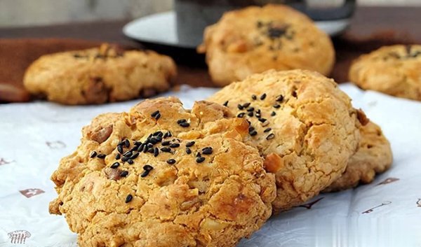 今日云策 老人常吃桃酥伤胃吗？提醒：这些糕点老人尽量少吃